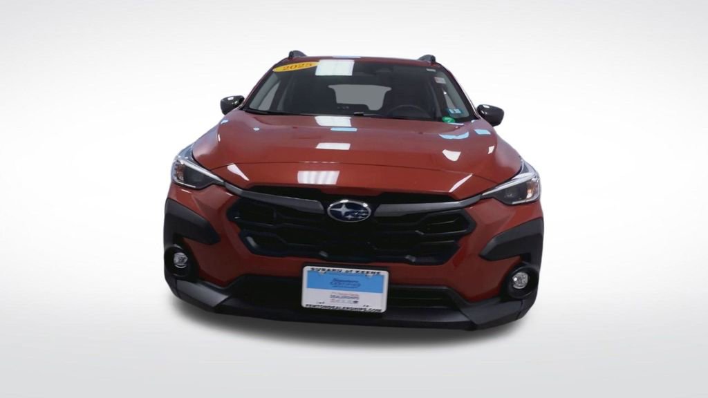 Certified 2025 Subaru Crosstrek 2.0i Premium image 4