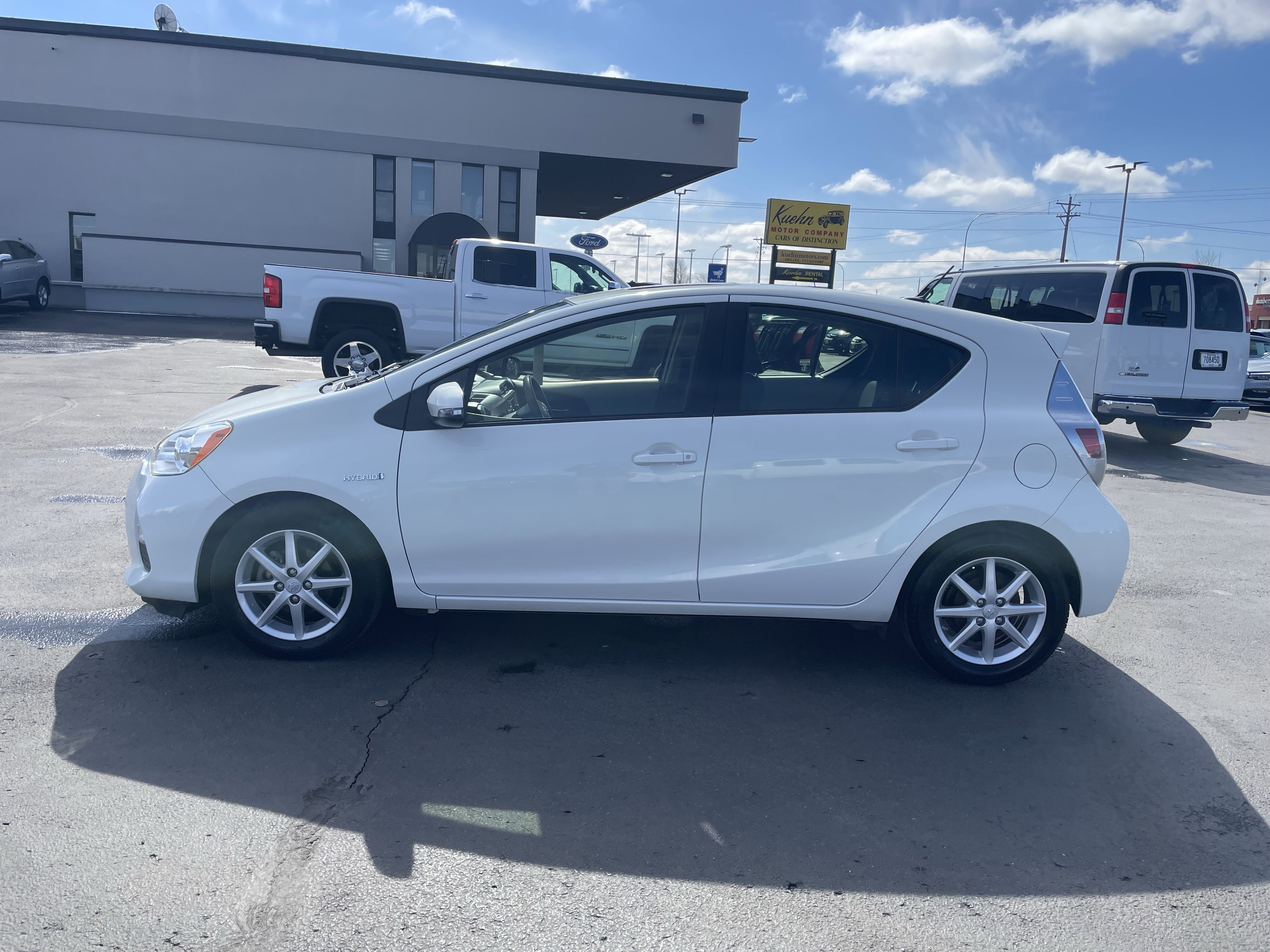 Used 2014 Toyota Prius C Three image 5