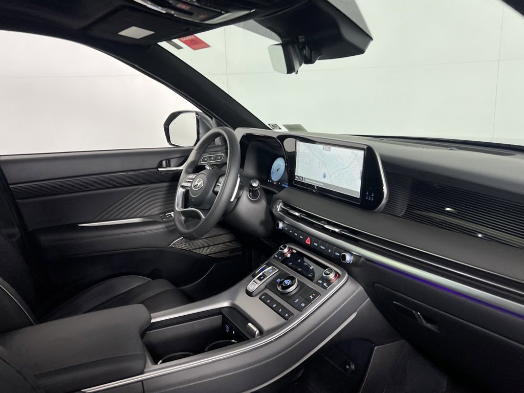 Used 2025 Hyundai Palisade Calligraphy image 36
