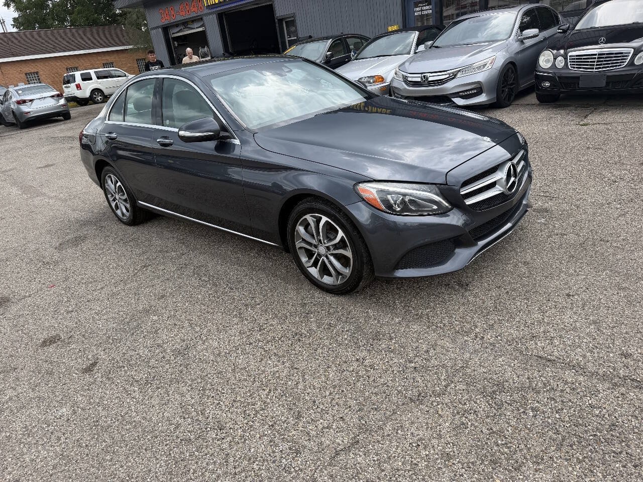 Used 2015 Mercedes-Benz C 300 4MATIC Sedan image 5