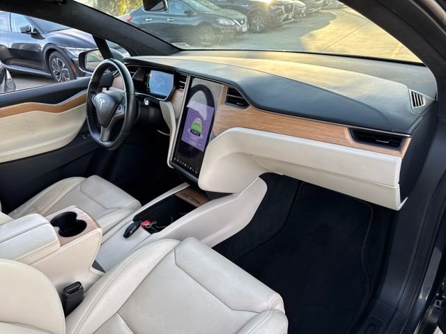 Used 2019 Tesla Model X Long Range image 27