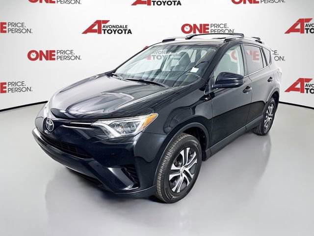 Used 2016 Toyota RAV4 LE image 3
