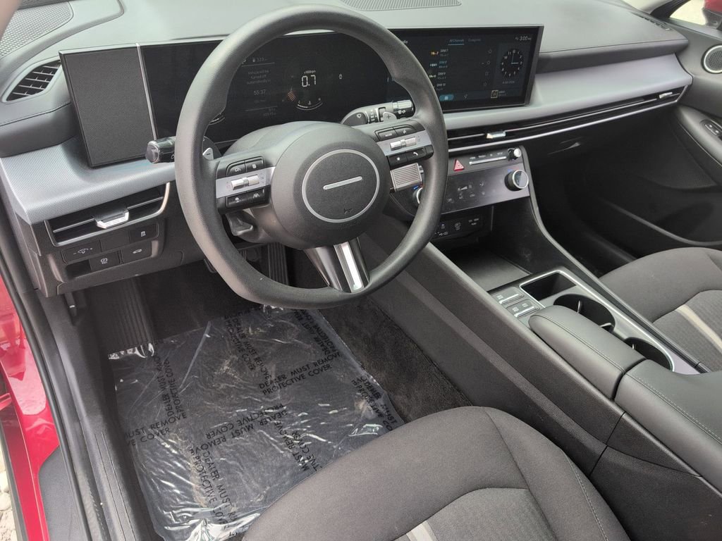 Used 2025 Hyundai Sonata SEL FWD image 15