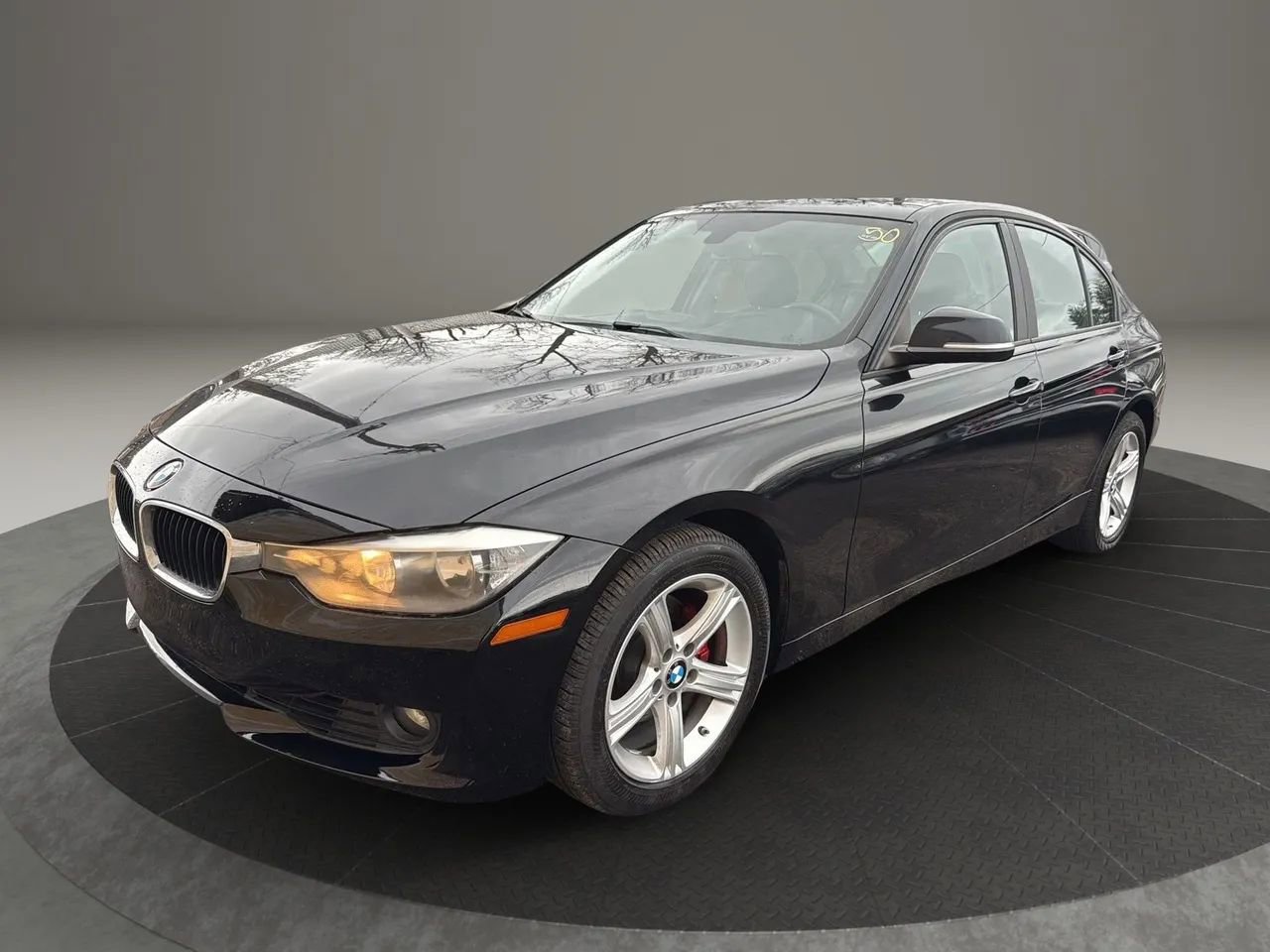 Used 2015 BMW 328i xDrive Sedan AWD/4WD image 1