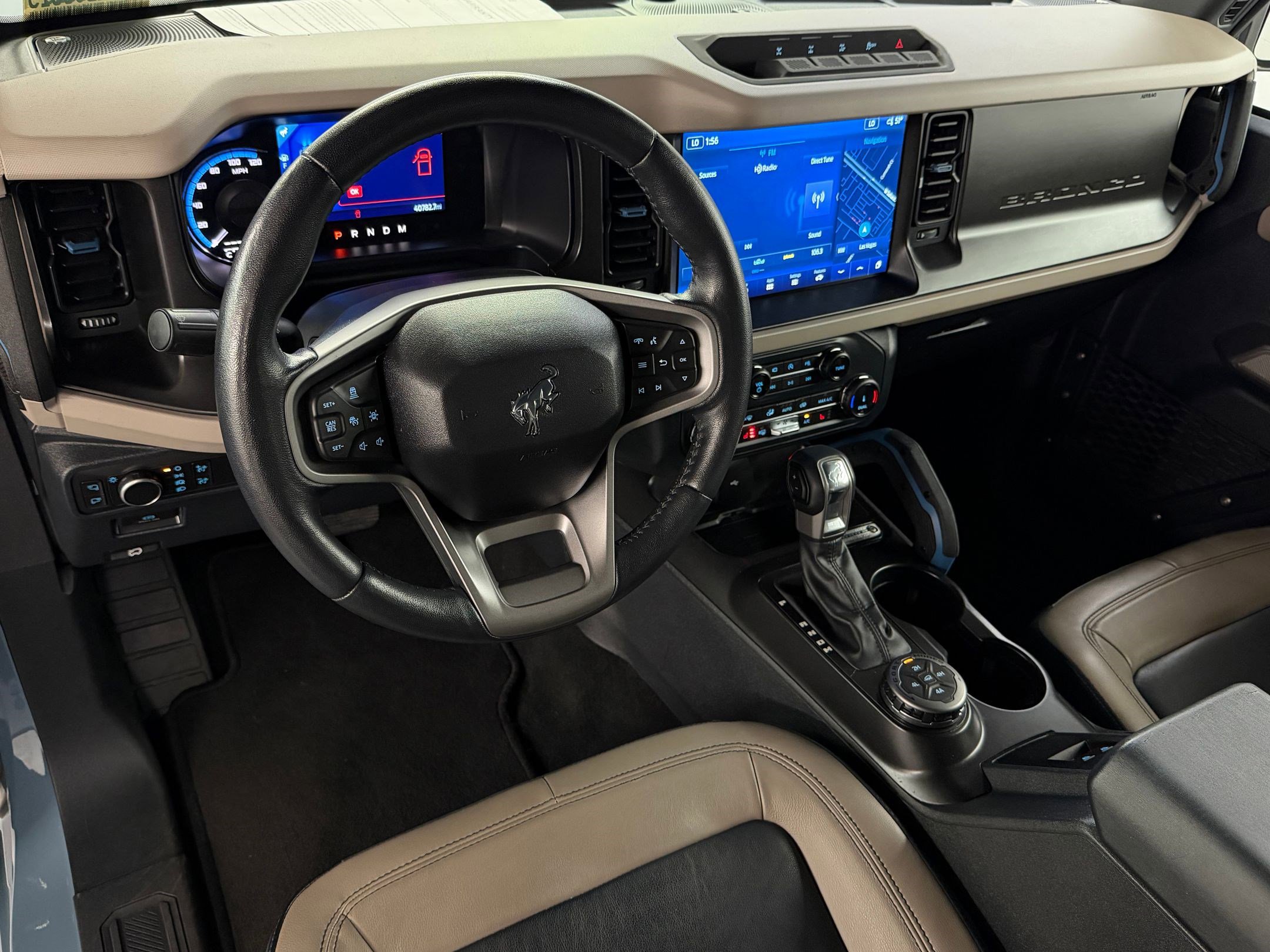 Used 2022 Ford Bronco Wildtrak image 4