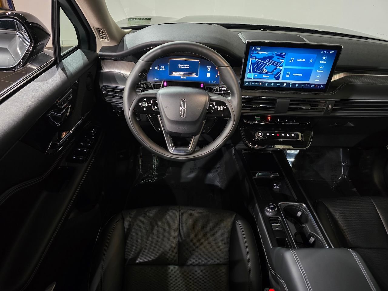 New 2026 Lincoln Corsair Reserve FWD image 22