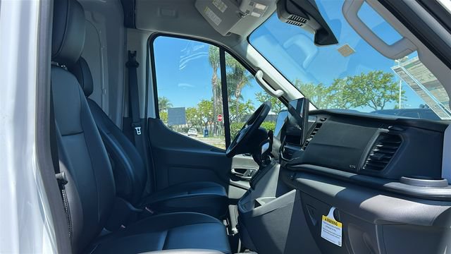 New 2026 Ford Transit 250 148 Medium Roof RWD image 11