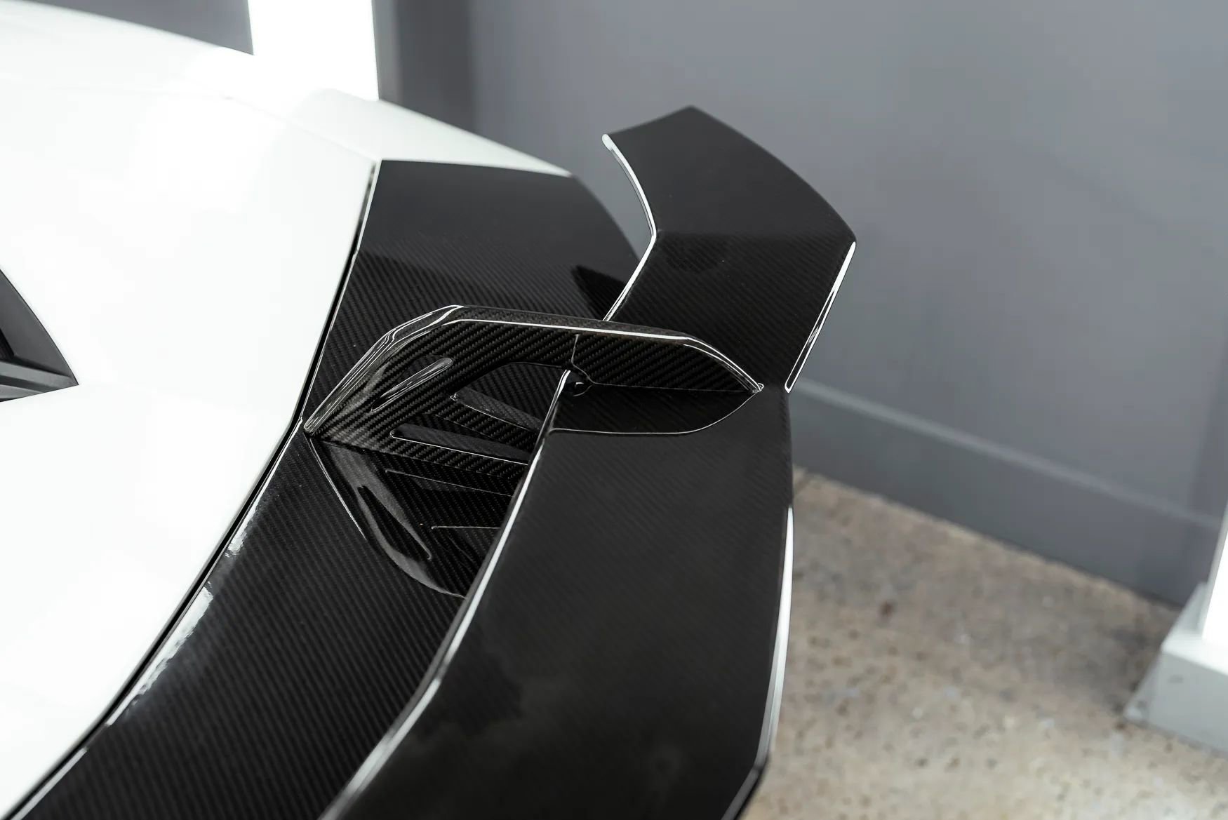 Used 2016 Lamborghini Aventador LP 700-4 image 46
