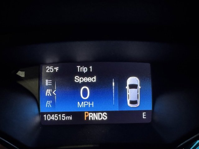 Used 2016 Ford Focus SE w/ SE Sport Package image 9