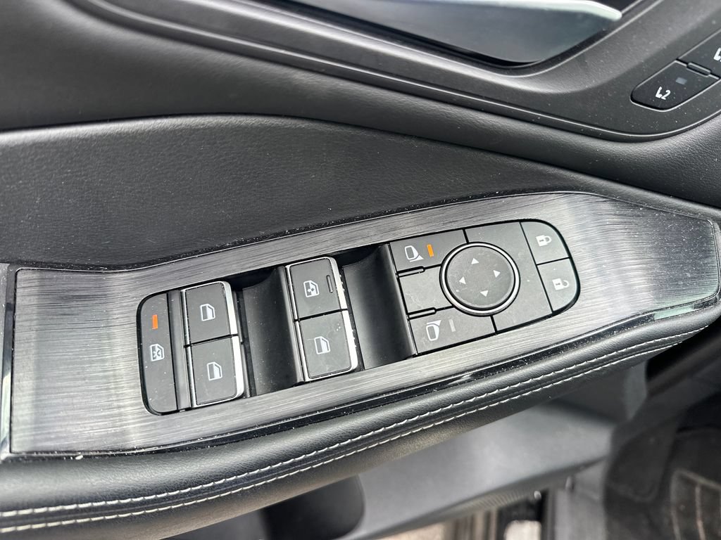 Used 2023 Nissan Rogue SL w/ SL Premium Package AWD/4WD image 25