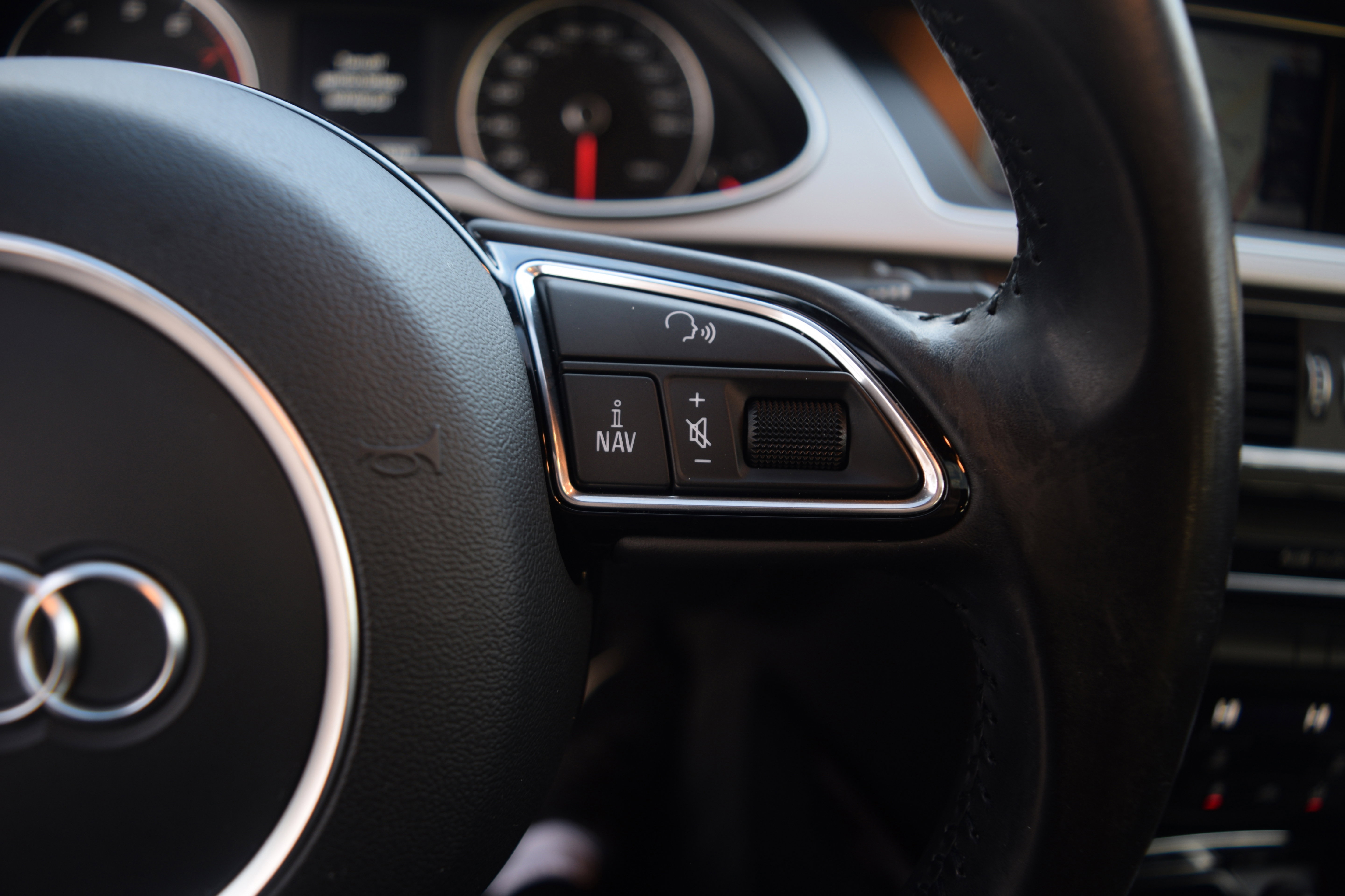 Used 2015 Audi A4 2.0T Premium Plus image 4