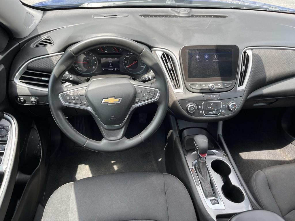 Used 2023 Chevrolet Malibu RS FWD image 13