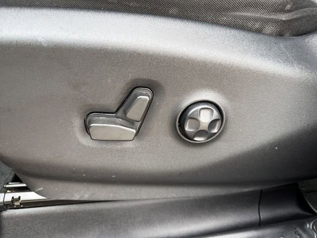 Used 2021 Chrysler Pacifica Touring-L w/ S Appearance Package image 14