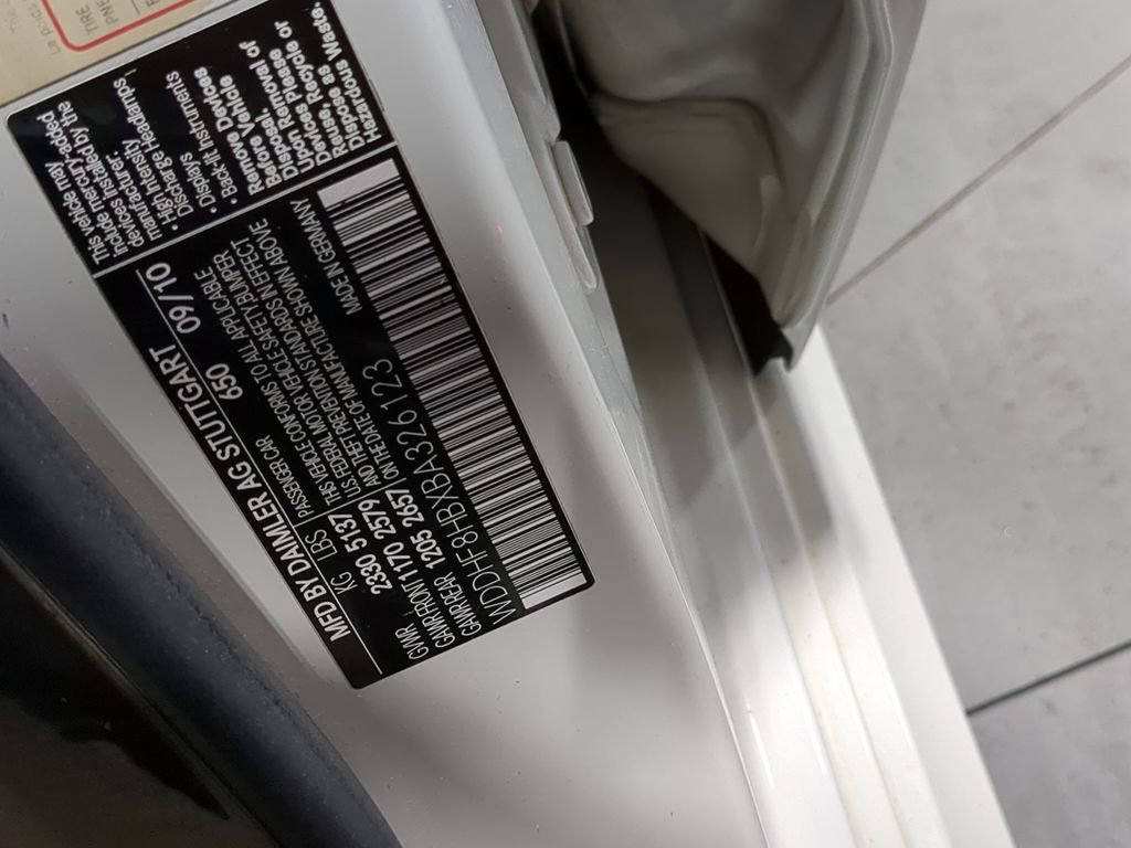 Used 2011 Mercedes-Benz E 350 4MATIC Sedan image 48