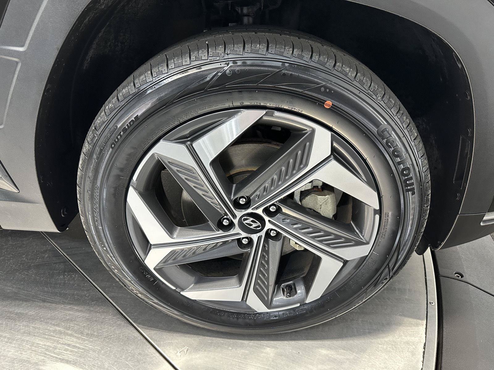 Certified 2024 Hyundai Tucson SEL AWD/4WD image 12