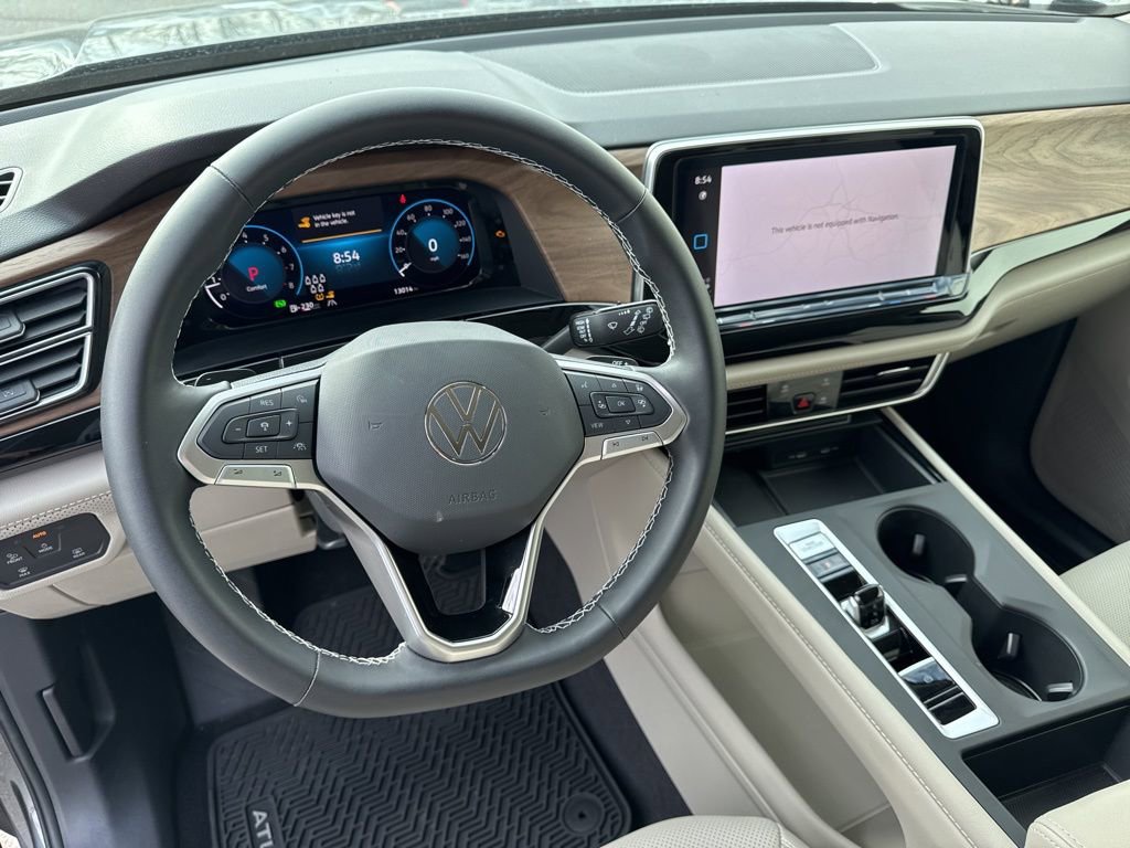 Certified 2024 Volkswagen Atlas SE image 23