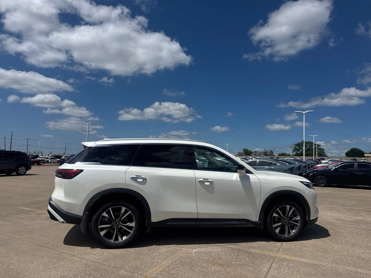 Used 2024 INFINITI QX60 Luxe AWD/4WD image 25