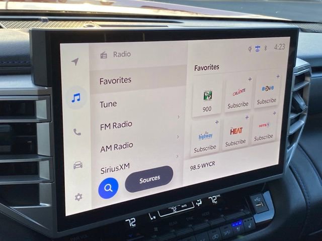 Used 2025 Toyota Sequoia Platinum image 34