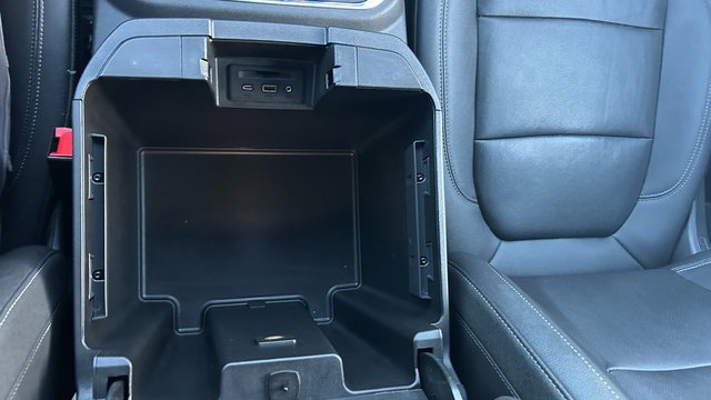 Used 2022 Chevrolet Silverado 1500 LTZ image 30