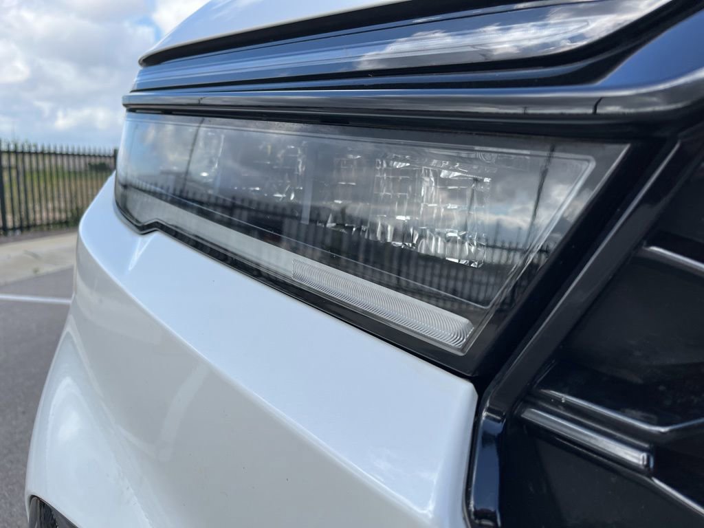 Certified 2023 Honda Pilot TrailSport image 16