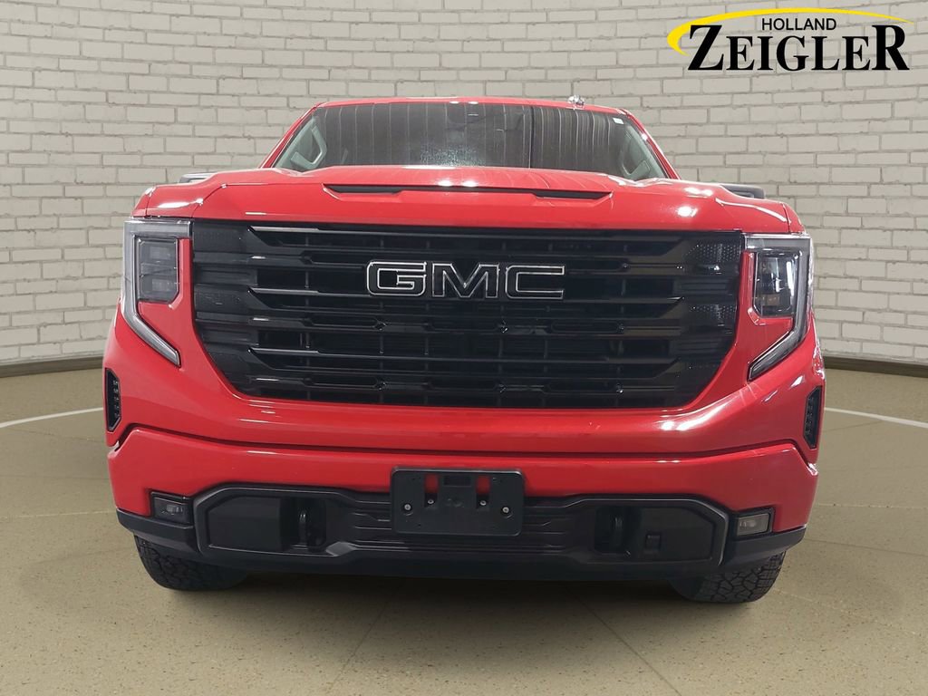 Used 2023 GMC Sierra 1500 Elevation AWD/4WD image 2