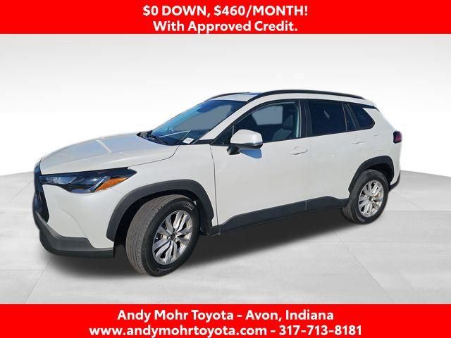 Used 2022 Toyota Corolla Cross LE w/ Moonroof Package image 4