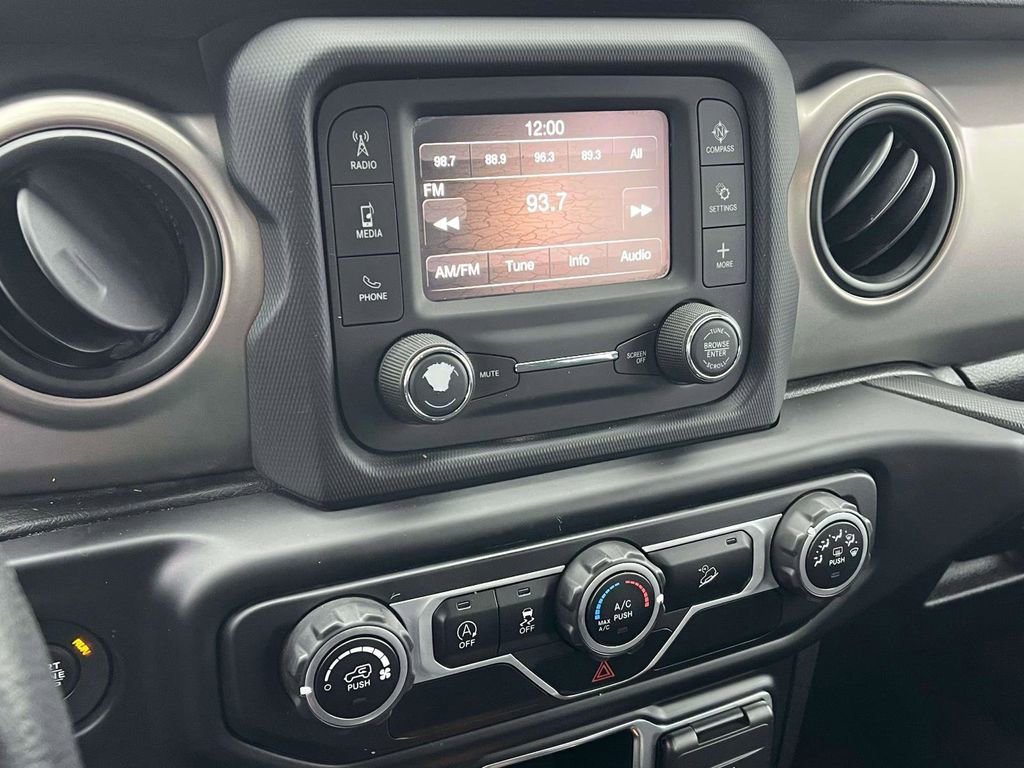 Used 2021 Jeep Wrangler Unlimited Sport image 18