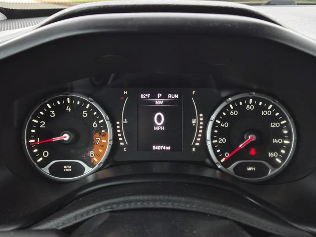 Used 2015 Jeep Renegade Latitude w/ Popular Equipment Group AWD/4WD image 20