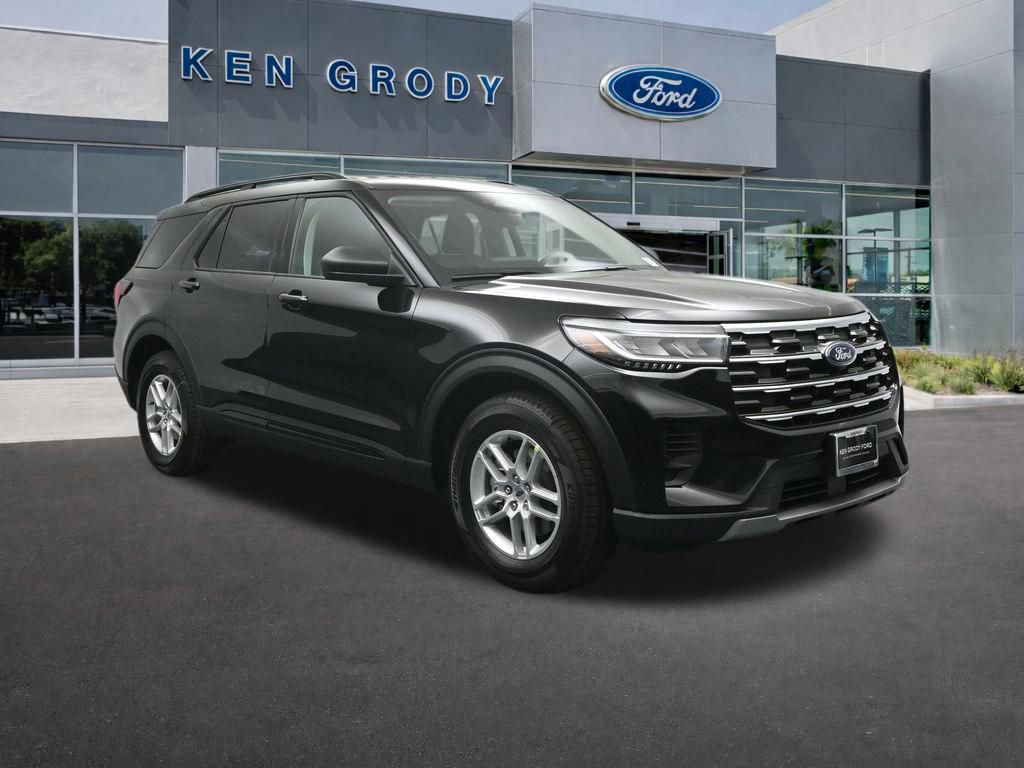 New 2026 Ford Explorer Active RWD image 1