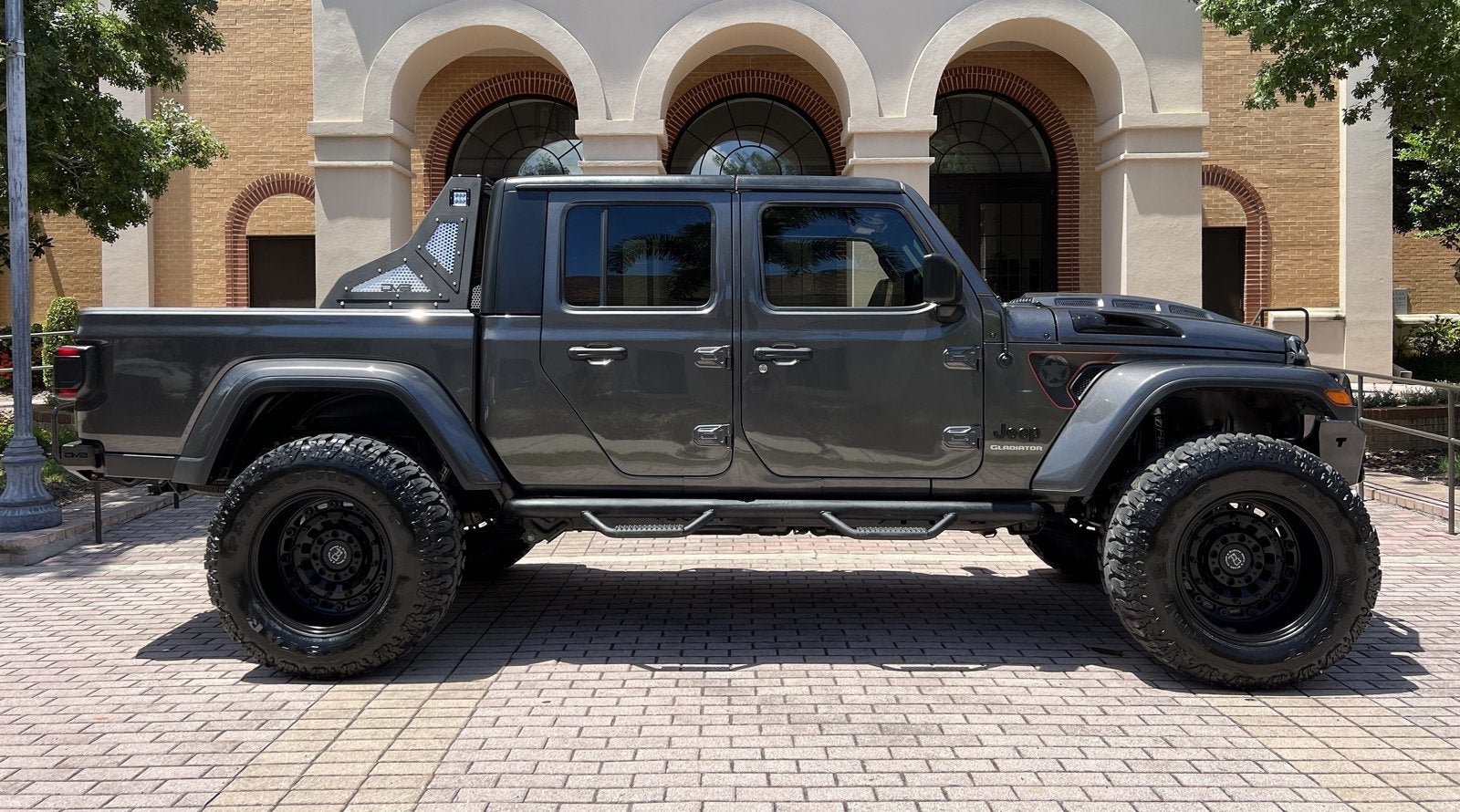 Used 2021 Jeep Gladiator Overland w/ Popular Equipment Package AWD/4WD image 5