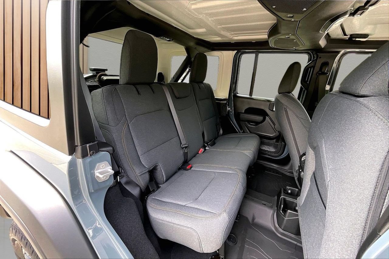 New 2026 Jeep Wrangler Unlimited Sport AWD/4WD image 19