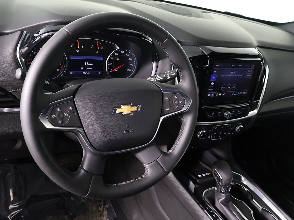 Used 2024 Chevrolet Traverse LT image 24