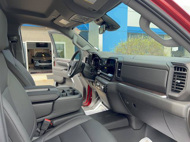 New 2026 GMC Sierra 2500 SLT AWD/4WD image 15