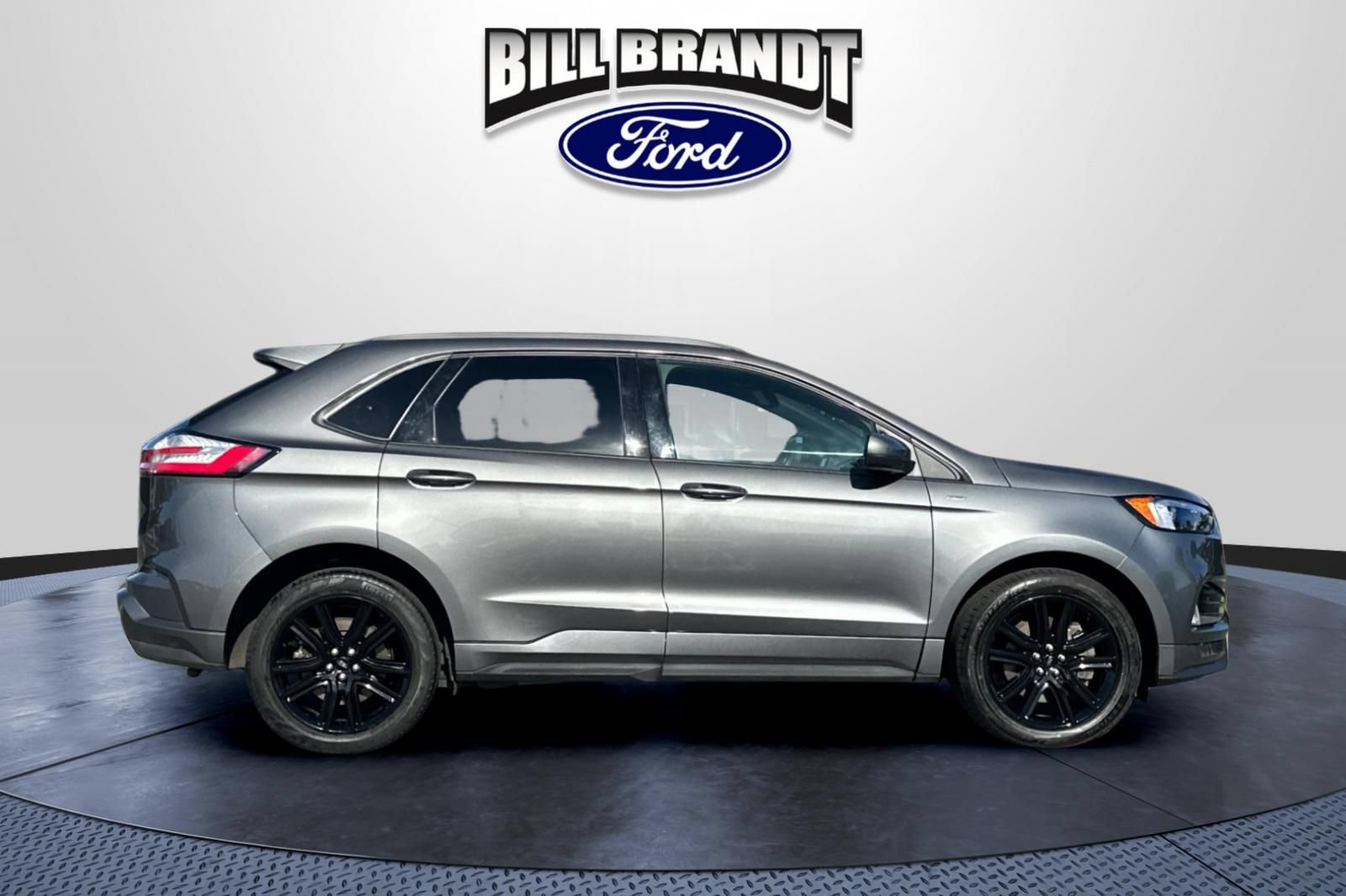 Used 2023 Ford Edge ST-Line AWD/4WD image 2
