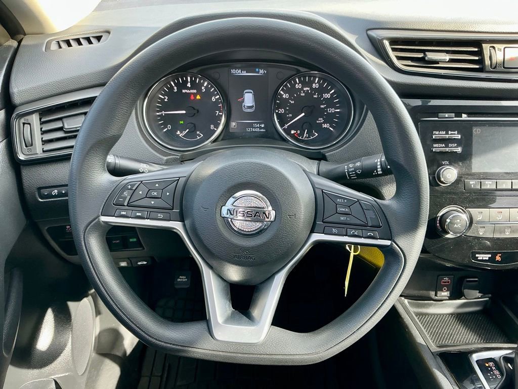 Used 2017 Nissan Rogue S image 36