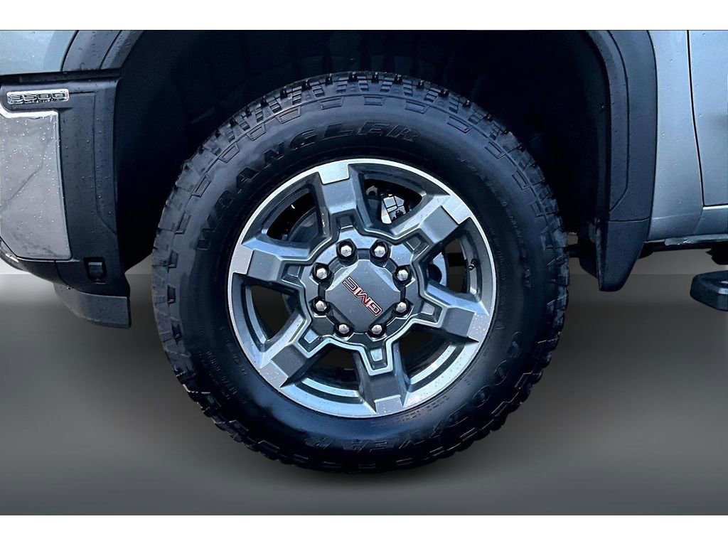 New 2025 GMC Sierra 3500 SLT w/ SLT Premium Package image 13