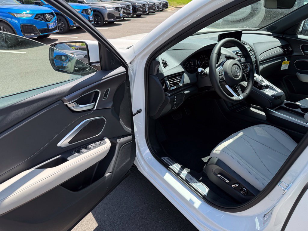 New 2026 Acura RDX SH-AWD image 12
