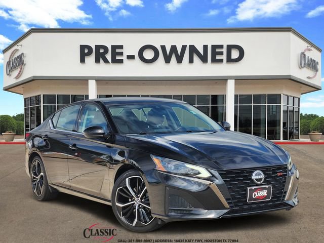 Used 2023 Nissan Altima 2.5 SR FWD image 1