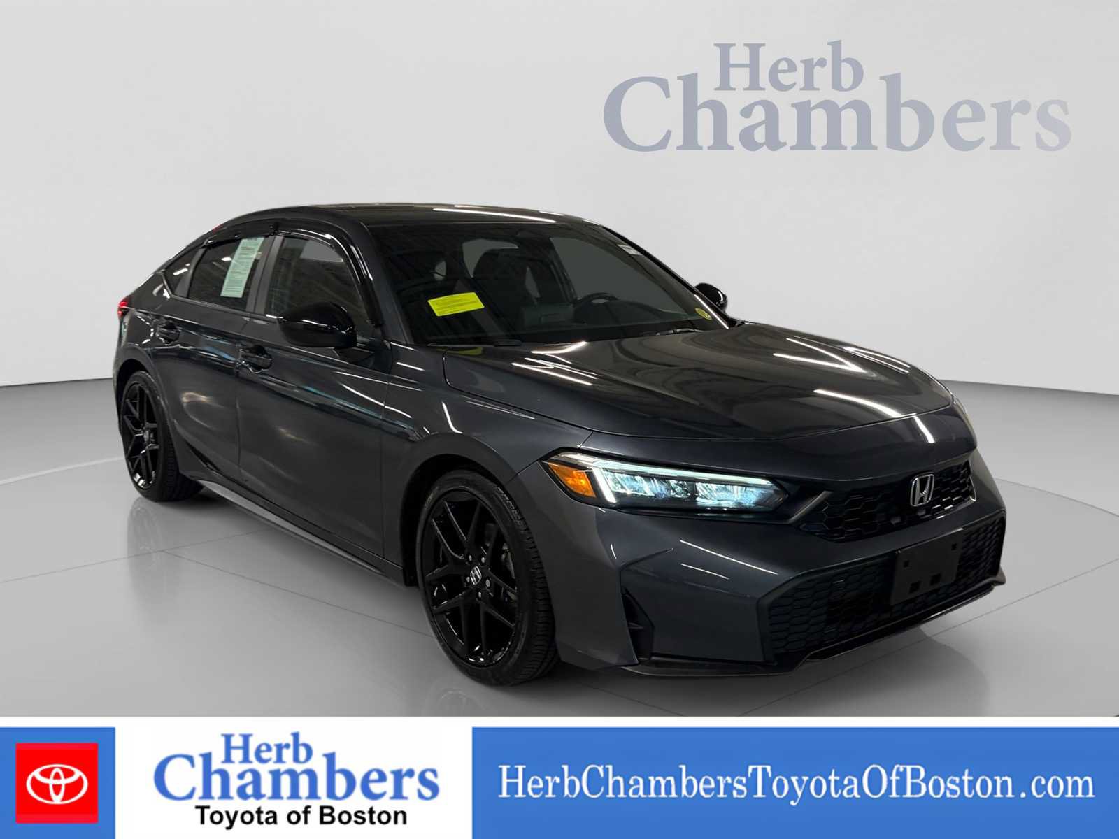 Used 2025 Honda Civic Sport image 1
