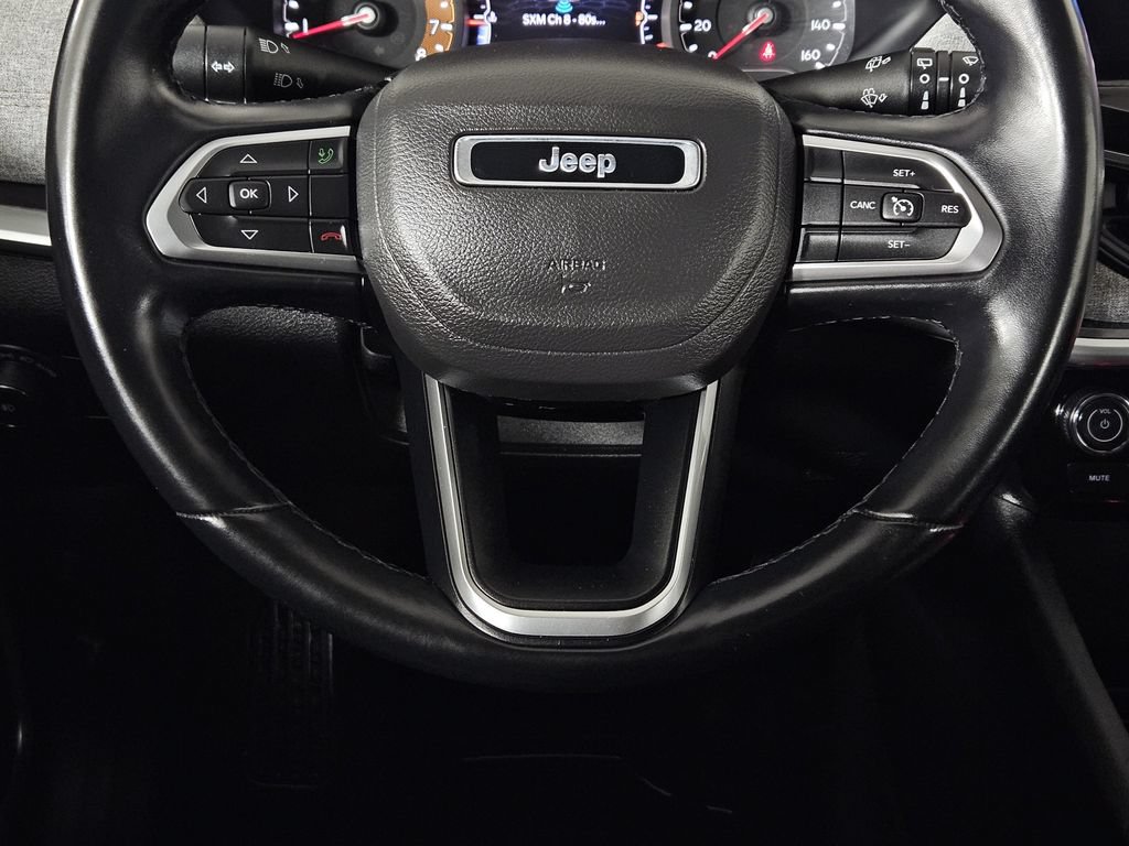 Used 2022 Jeep Compass Latitude AWD/4WD image 17