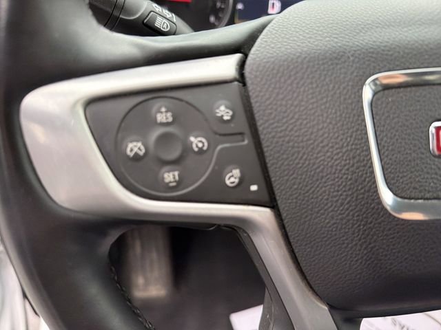 Used 2024 GMC Terrain SLT image 17