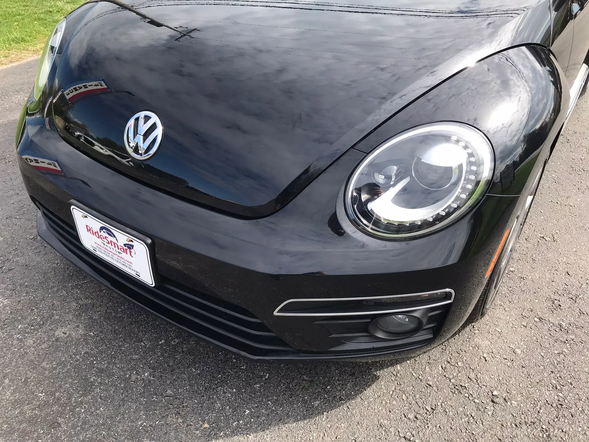 Used 2014 Volkswagen Beetle TDI FWD image 60