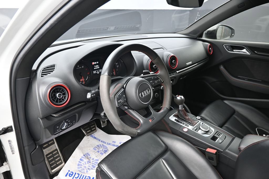 Used 2018 Audi RS 3 w/ Dynamic Package AWD/4WD image 22