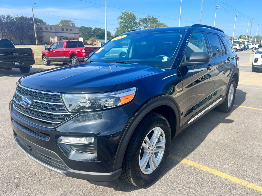 Used 2023 Ford Explorer XLT w/ Equipment Group 202A image 46