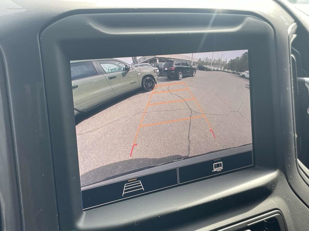 Used 2025 Chevrolet Silverado 1500 Custom image 35