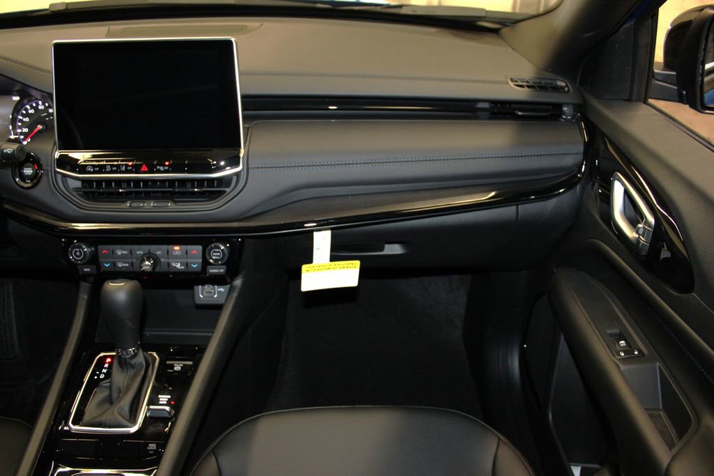 New 2026 Jeep Compass Limited image 29