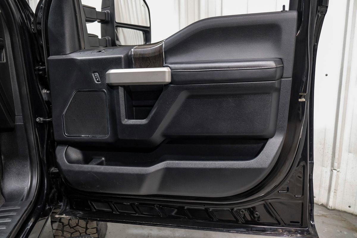 Used 2021 Ford F250 Lariat w/ Lariat Ultimate Package image 46