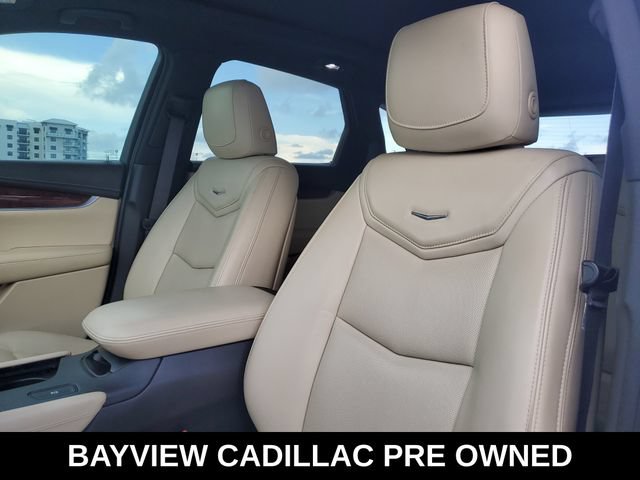 Used 2018 Cadillac XT5 Luxury w/ Driver Awareness Package FWD image 23