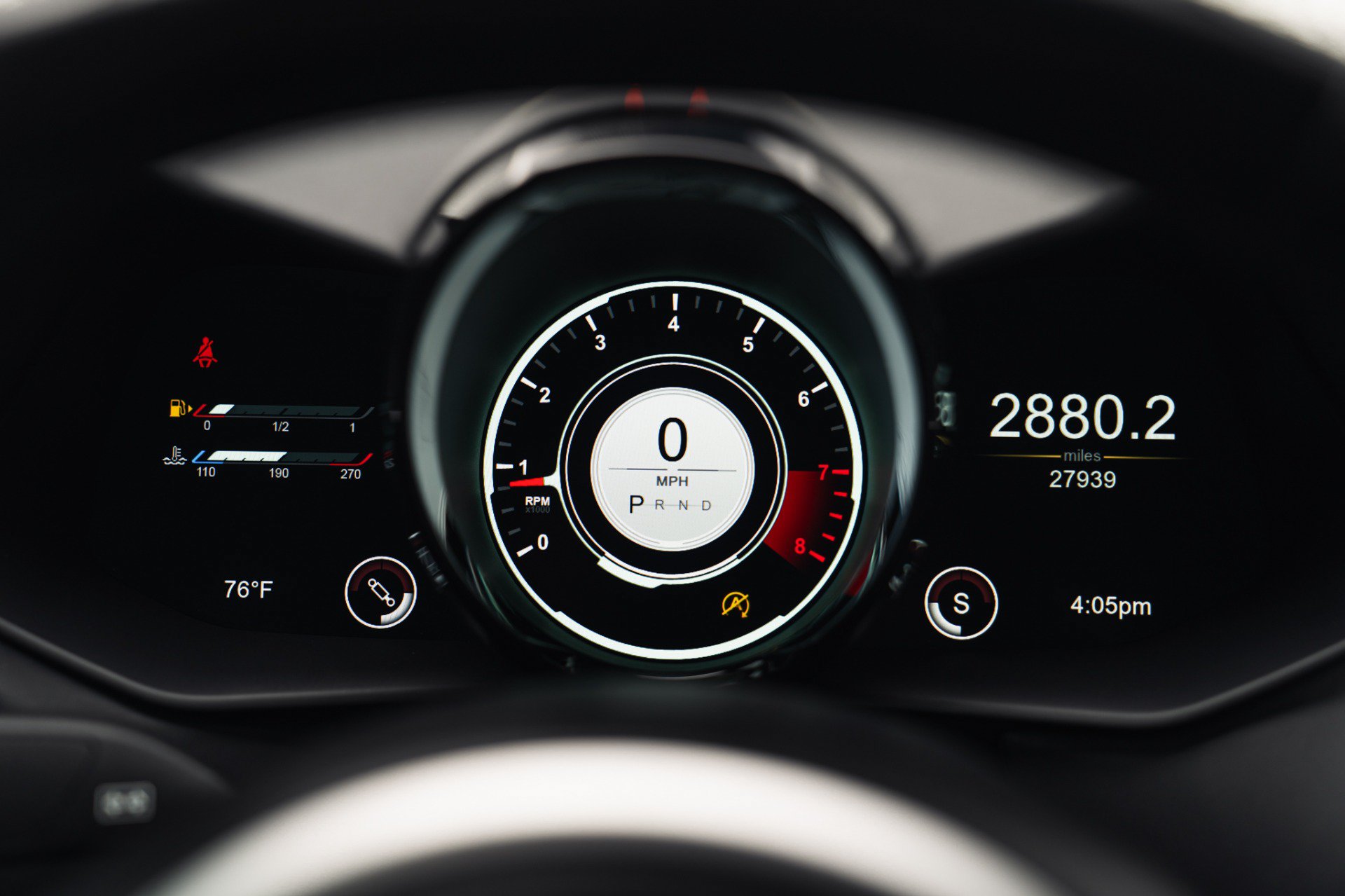 Used 2019 Aston Martin V8 Vantage Coupe RWD image 39
