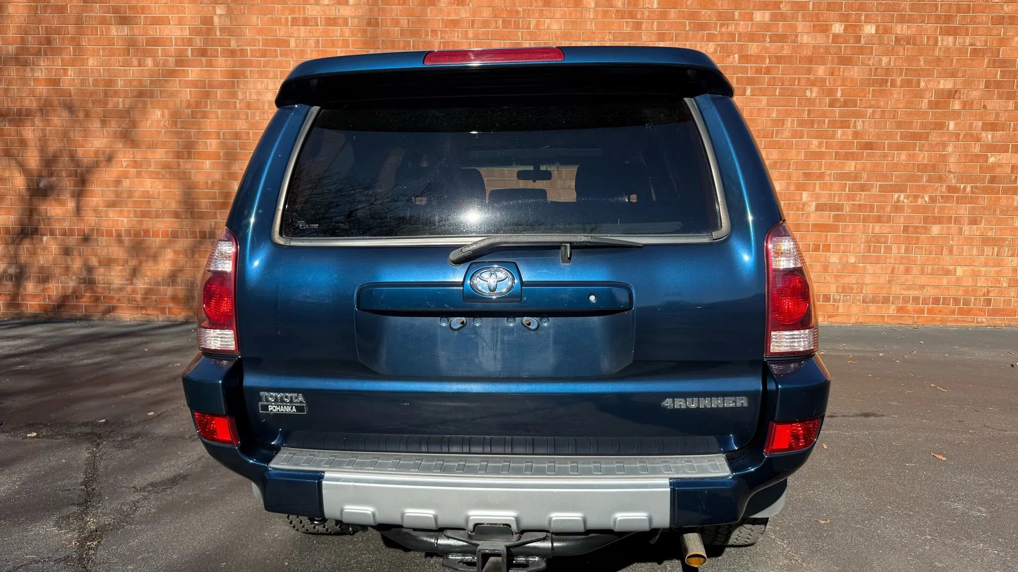 Used 2004 Toyota 4Runner SR5 image 10